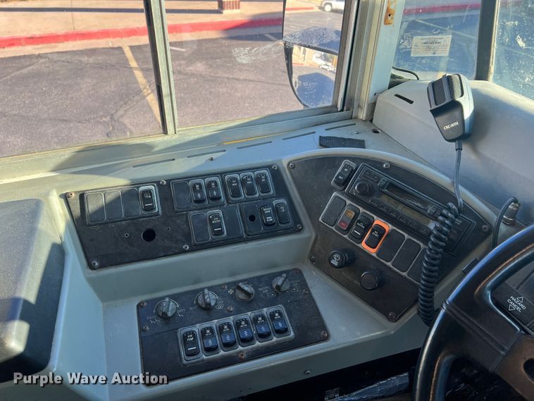 image for item MR9981 2005 Blue Bird Vision  school bus