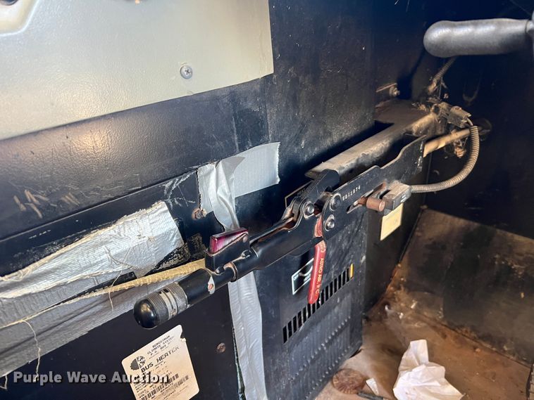 image for item MR9981 2005 Blue Bird Vision  school bus