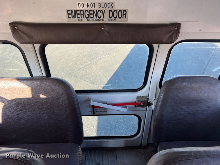 image for item MR9981 2005 Blue Bird Vision  school bus