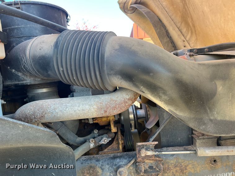 image for item MR9981 2005 Blue Bird Vision  school bus