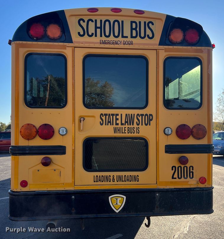 image for item MR9982 2006 International CE300  school bus