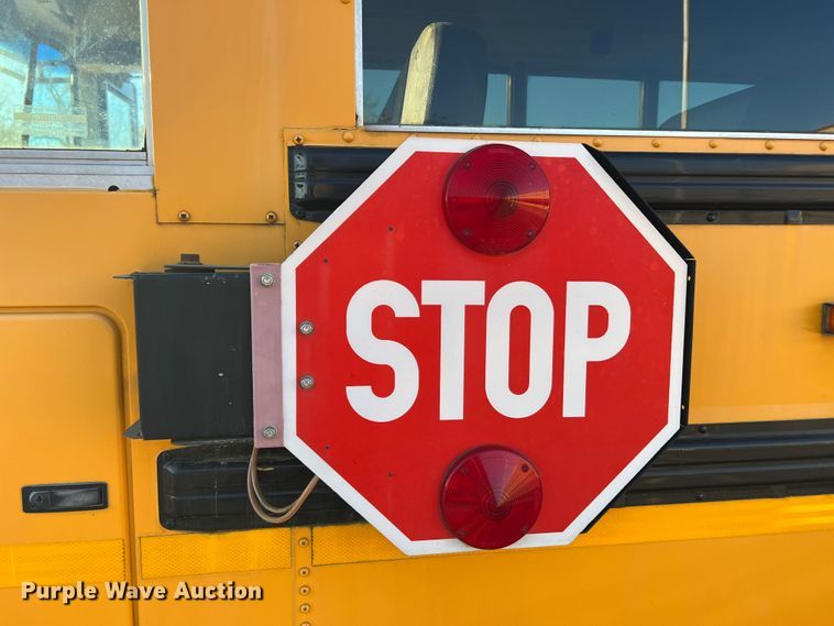 image for item MR9982 2006 International CE300  school bus