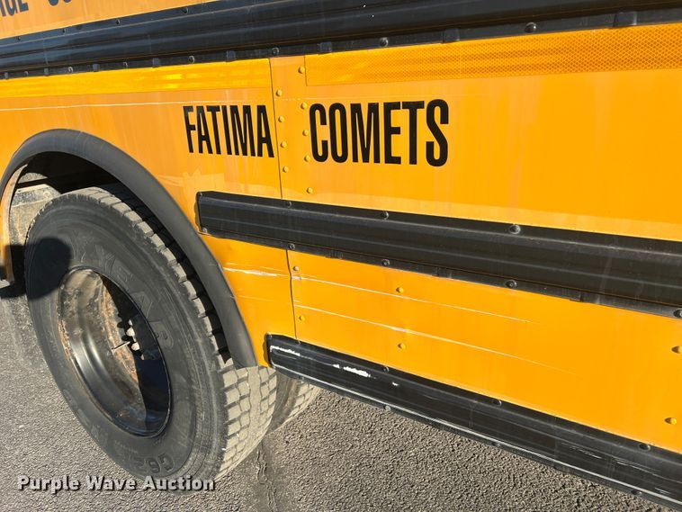image for item MR9982 2006 International CE300  school bus
