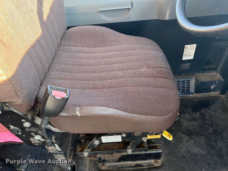 image for item MR9982 2006 International CE300  school bus