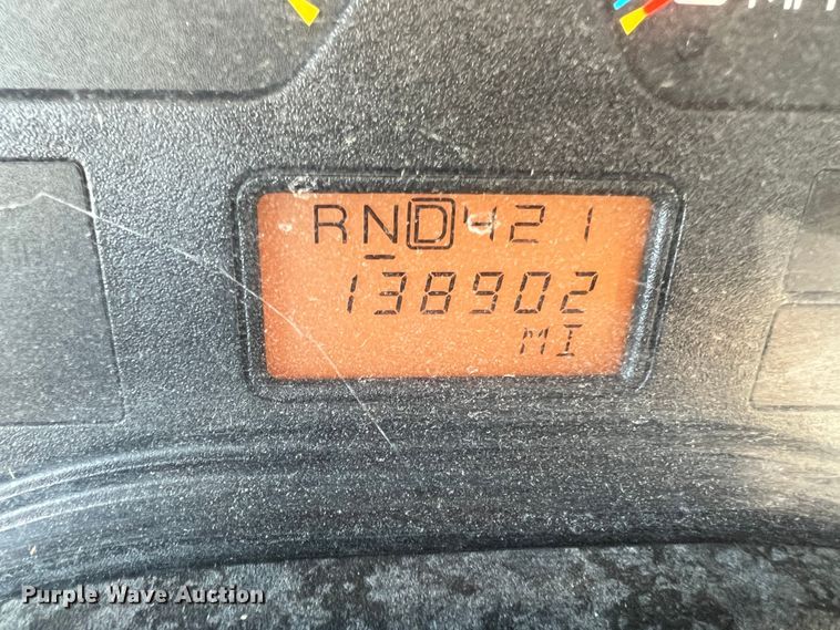 image for item MR9982 2006 International CE300  school bus