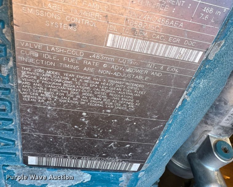 image for item MR9982 2006 International CE300  school bus