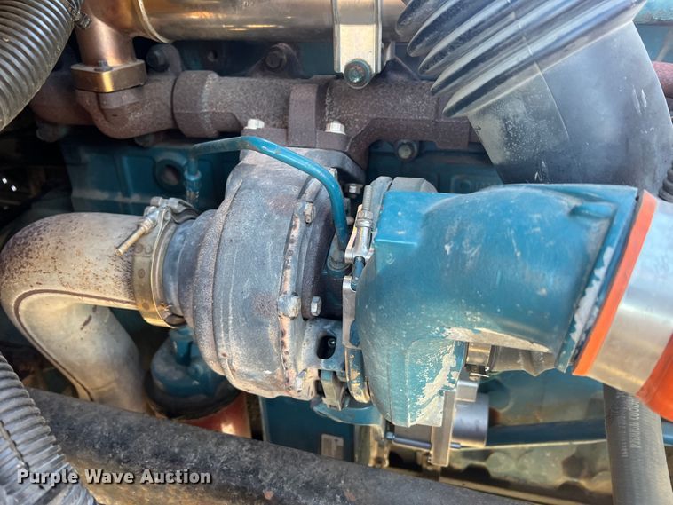 image for item MR9982 2006 International CE300  school bus