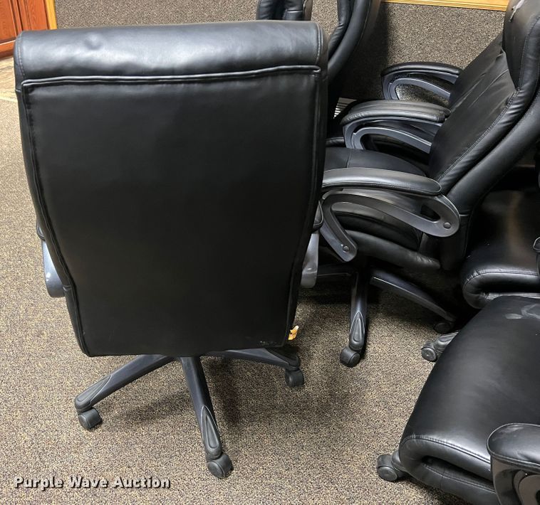 image for item MR9984 (11) chairs