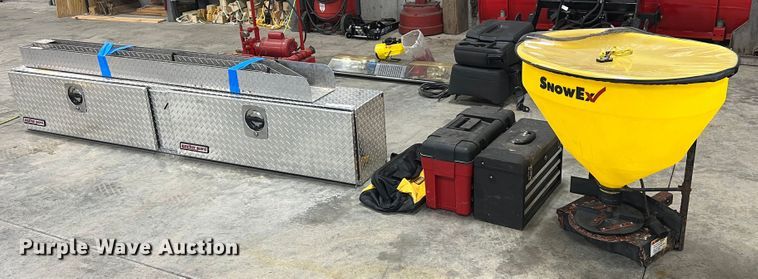 image for item MR9985 Tools