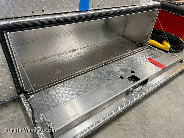 image for item MR9985 Tools