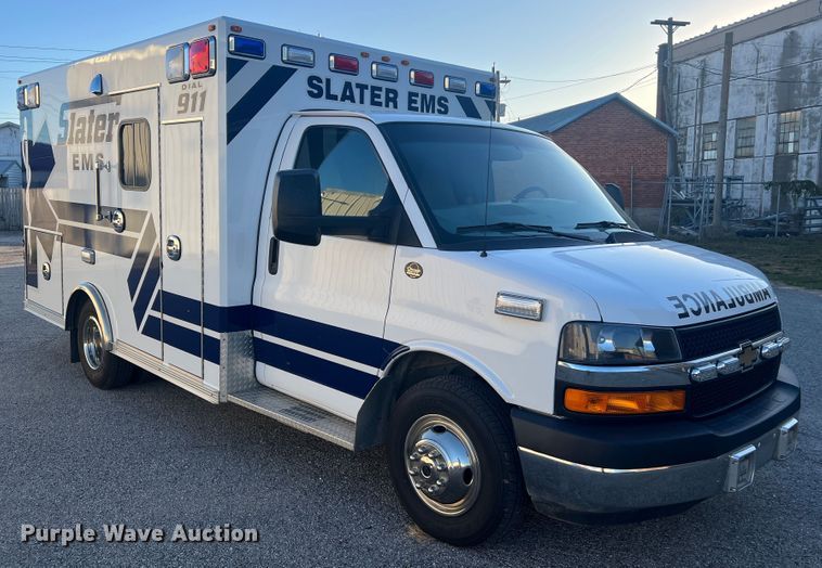 image for item MR9987 2013 Chevrolet Express G3500  ambulance
