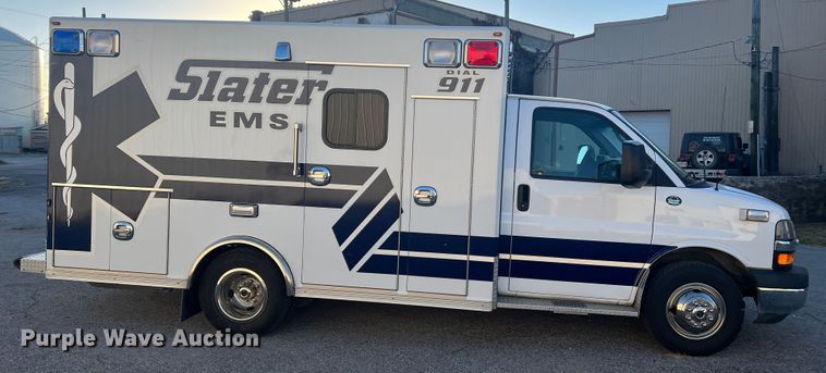 image for item MR9987 2013 Chevrolet Express G3500  ambulance