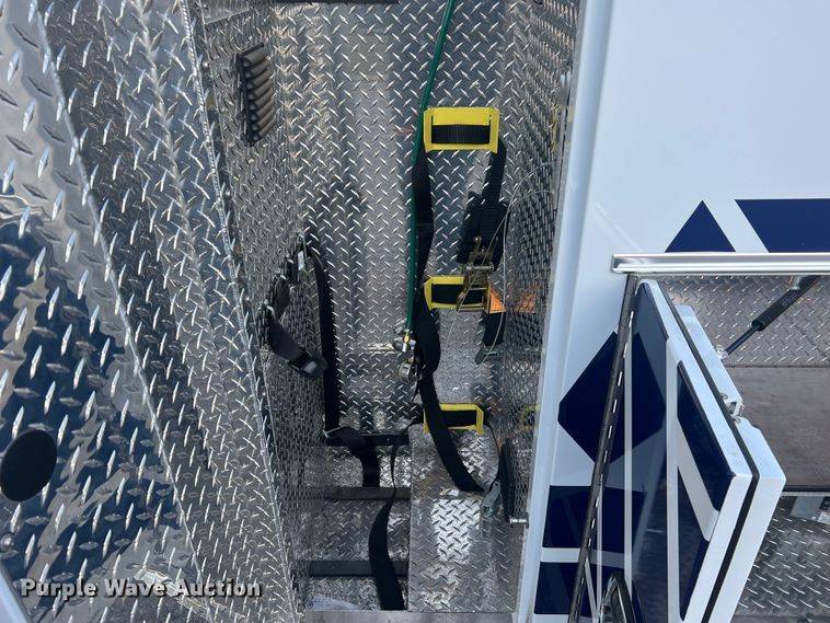 image for item MR9987 2013 Chevrolet Express G3500  ambulance