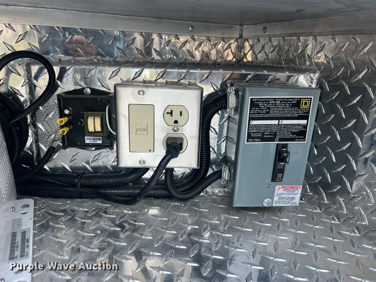 image for item MR9987 2013 Chevrolet Express G3500  ambulance