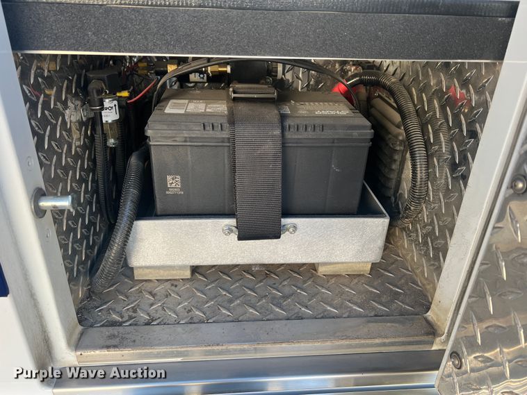 image for item MR9987 2013 Chevrolet Express G3500  ambulance