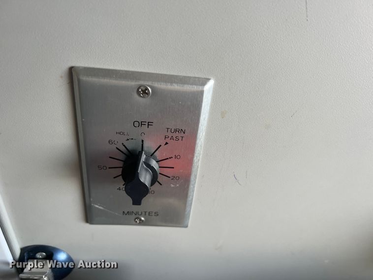 image for item MR9987 2013 Chevrolet Express G3500  ambulance