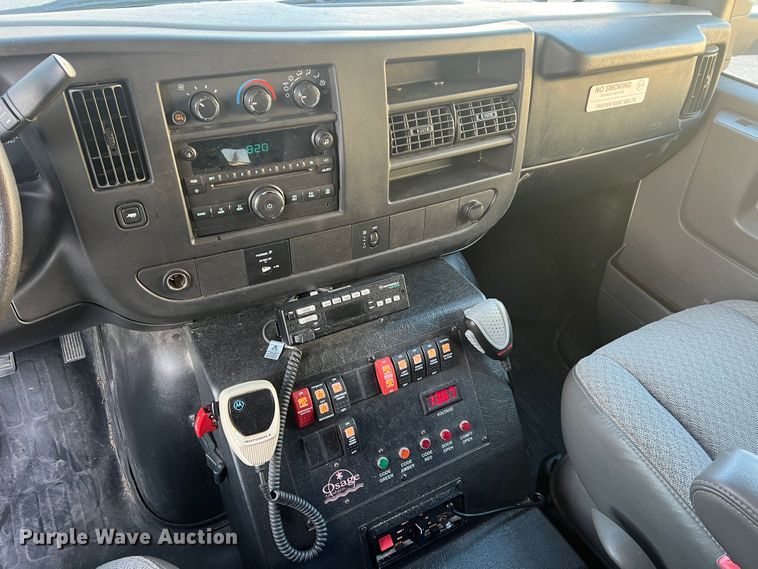 image for item MR9987 2013 Chevrolet Express G3500  ambulance