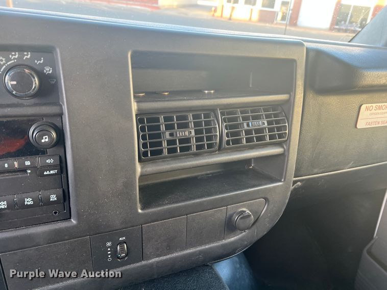 image for item MR9987 2013 Chevrolet Express G3500  ambulance