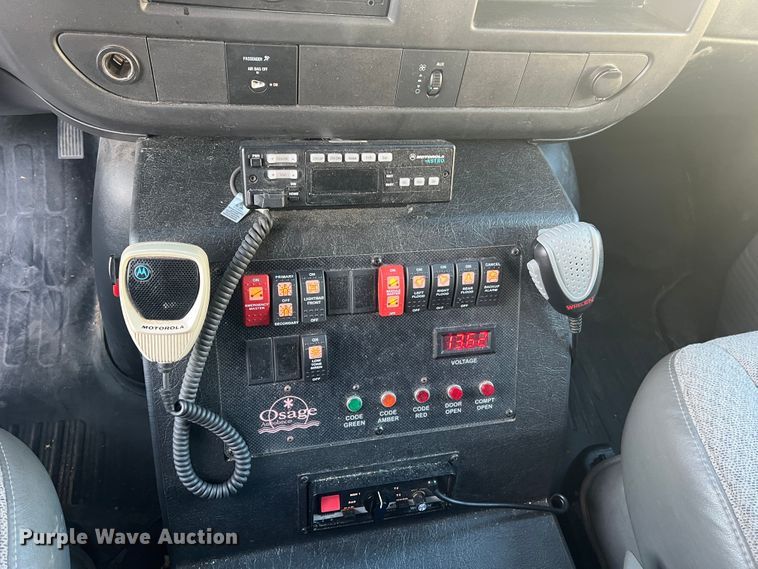 image for item MR9987 2013 Chevrolet Express G3500  ambulance