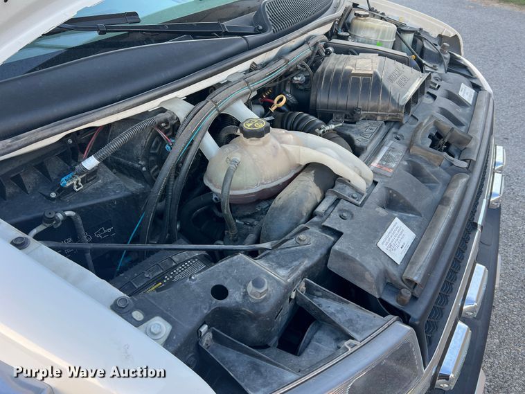 image for item MR9987 2013 Chevrolet Express G3500  ambulance