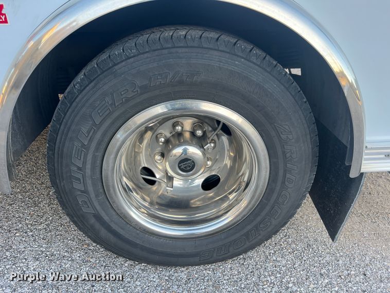 image for item MR9987 2013 Chevrolet Express G3500  ambulance