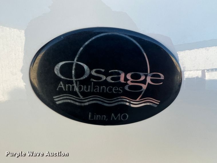 image for item MR9987 2013 Chevrolet Express G3500  ambulance