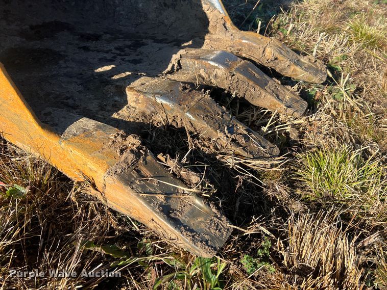 image for item MS9004 1998 Case 9020B  excavator