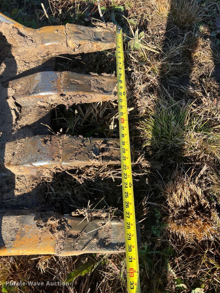 image for item MS9004 1998 Case 9020B  excavator