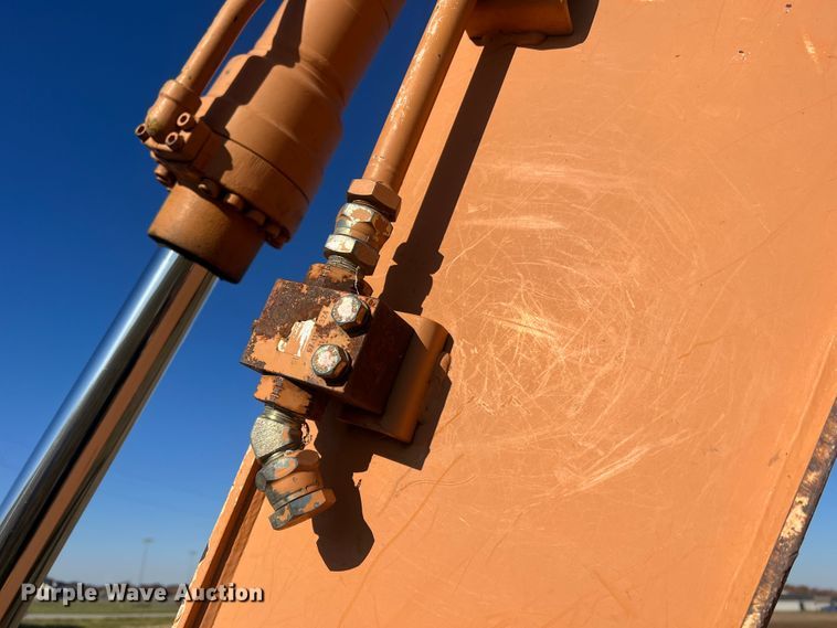 image for item MS9004 1998 Case 9020B  excavator