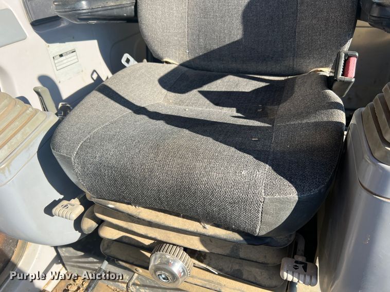 image for item MS9004 1998 Case 9020B  excavator