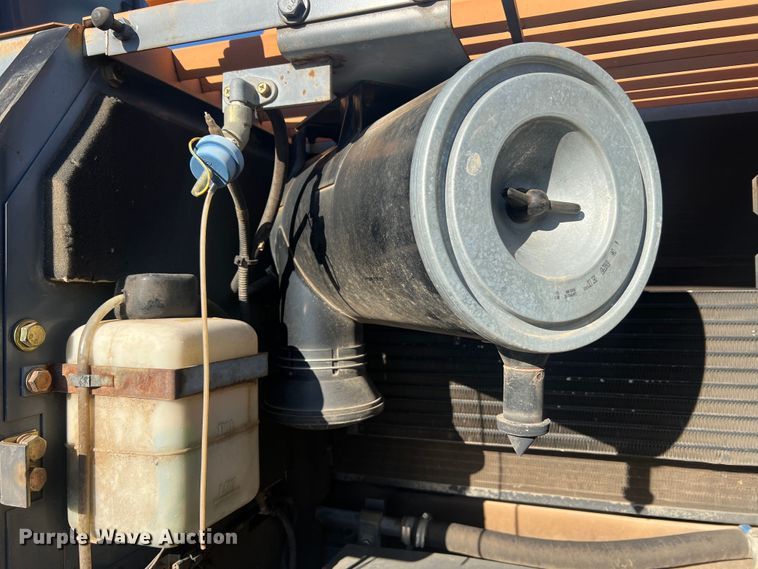 image for item MS9004 1998 Case 9020B  excavator