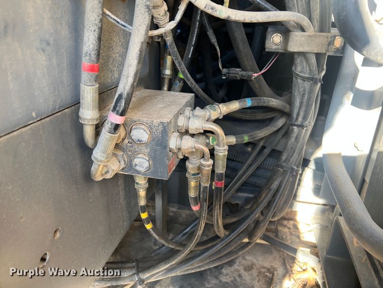 image for item MS9004 1998 Case 9020B  excavator