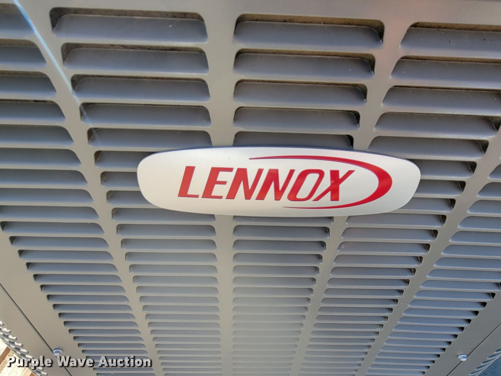 Lennox Elite HVAC system in Yankton, SD Item LL9593 sold Purple Wave