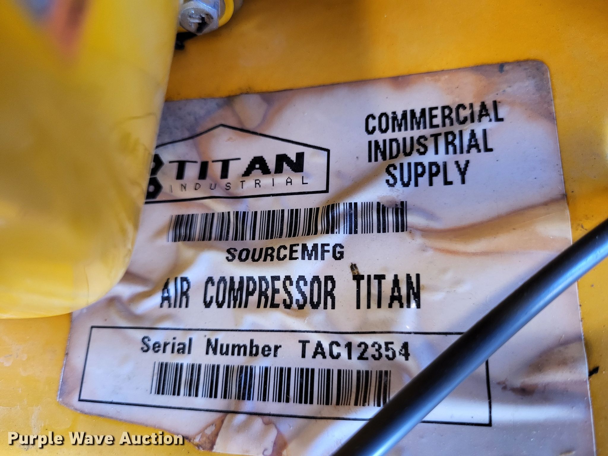 Titan Industrial TAC2T air compressor in Ste. Genevieve, MO Item