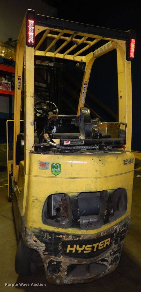 image for item DI6822 Hyster S30FT  forklift