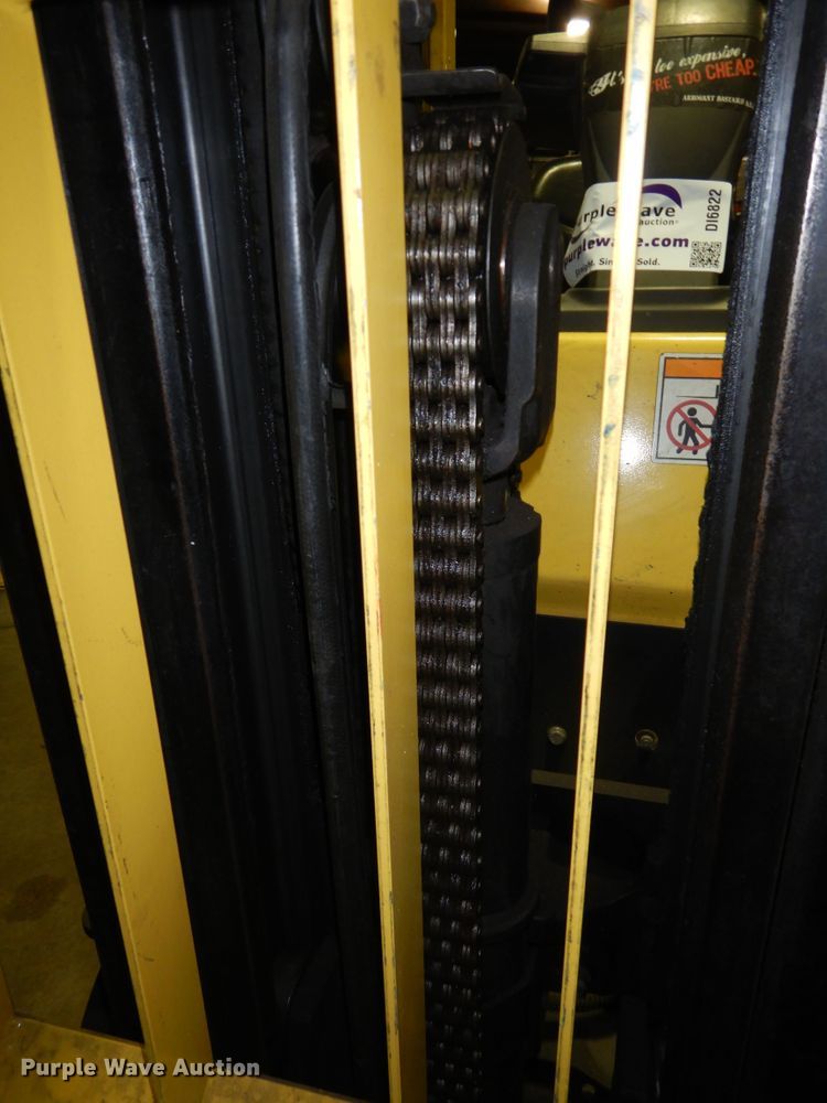 image for item DI6822 Hyster S30FT  forklift