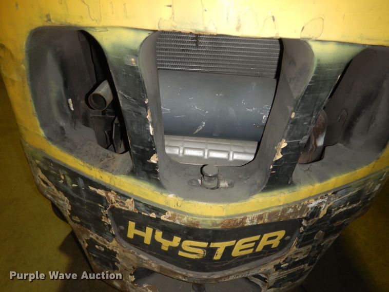 image for item DI6822 Hyster S30FT  forklift