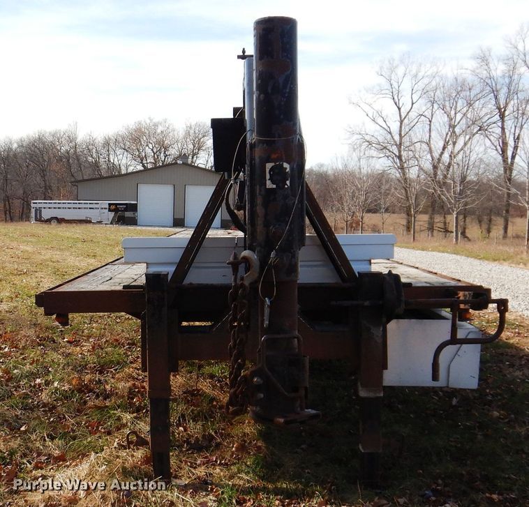 image for item DK2049 2000 Kiefer  equipment trailer