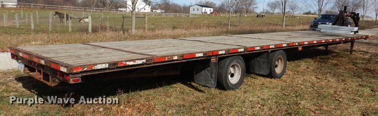 image for item DK2049 2000 Kiefer  equipment trailer