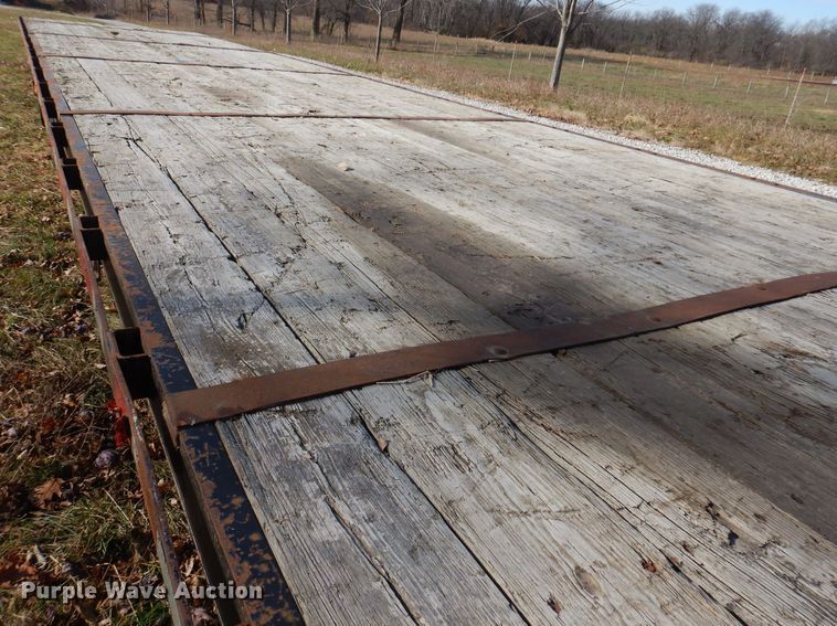 image for item DK2049 2000 Kiefer  equipment trailer