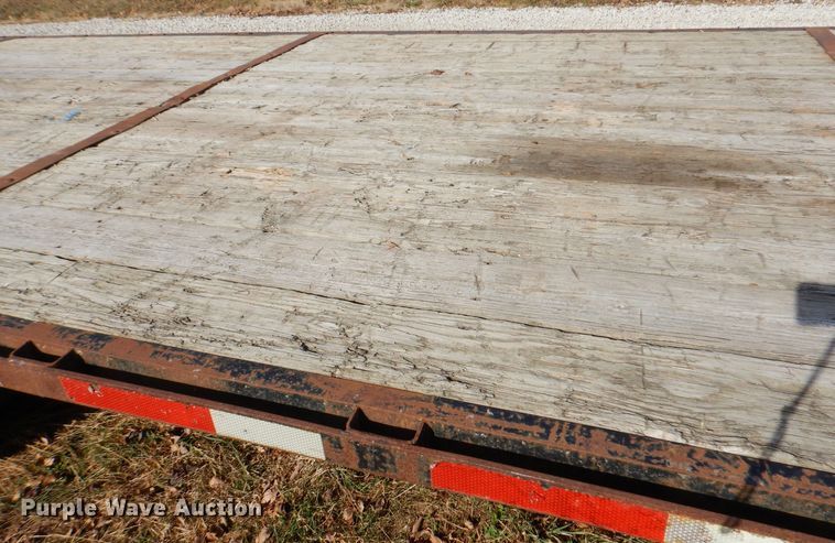 image for item DK2049 2000 Kiefer  equipment trailer