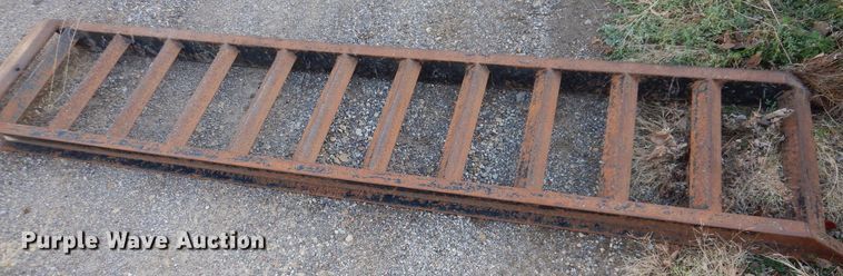 image for item DK2049 2000 Kiefer  equipment trailer