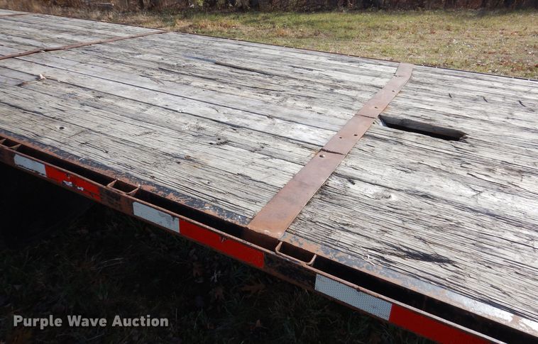 image for item DK2049 2000 Kiefer  equipment trailer