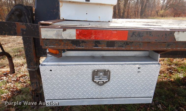 image for item DK2049 2000 Kiefer  equipment trailer