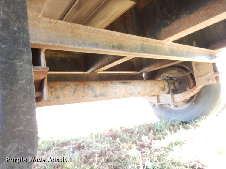 image for item DK2049 2000 Kiefer  equipment trailer