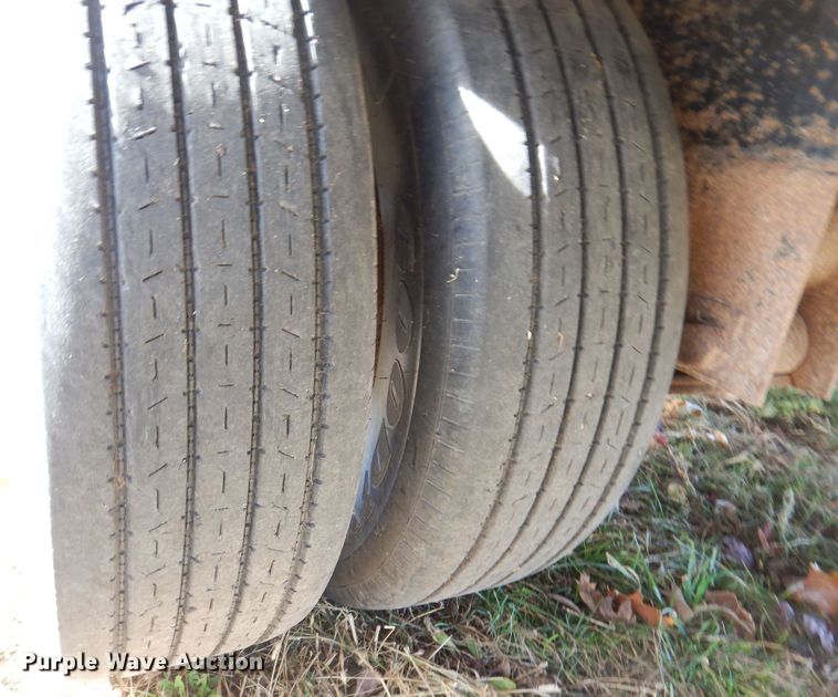 image for item DK2049 2000 Kiefer  equipment trailer