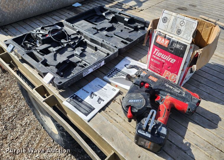 image for item DM4802 Max USA TwinTier Max RB441T  re-bar wire tier