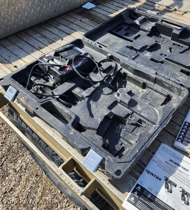 image for item DM4802 Max USA TwinTier Max RB441T  re-bar wire tier