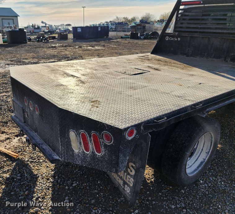 image for item DM4807 2014 Ford F550 Super Duty  flatbed truck