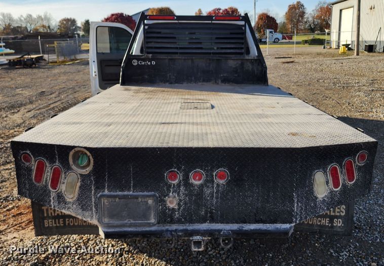 image for item DM4807 2014 Ford F550 Super Duty  flatbed truck